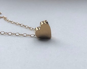 Tiny Heart Minimalist Necklace, Dainty  Necklace, Friendship Necklace, GIft , Gold Heart Necklace, Love Necklace, Cute Necklace