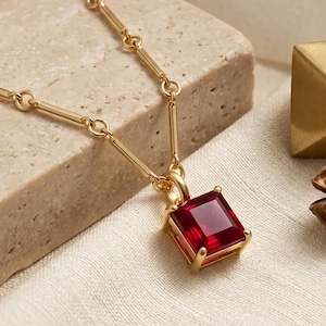 Vierkante robijnhangerketting, vergulde staafschakelketting, minimalistische geometrische alledaagse sieraden