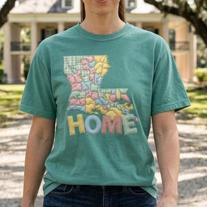 Camiseta Louisiana Home, Camiseta Comfort Colors con estampado de patchwork falso, Camiseta con mapa de la parroquia de Louisiana, Regalo para el hogar sureño, Camiseta estilo cajún