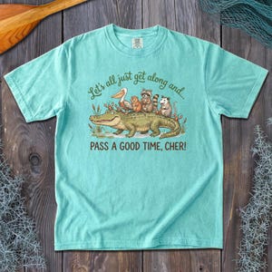 Comfort Colors Bayou Critters on Alligator Shirt | Louisiana Tee | Cajun T-shirt Chalky Mint