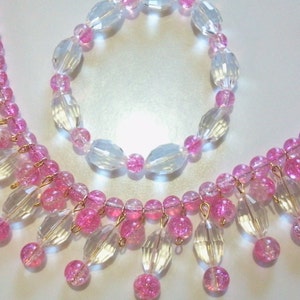 Rosa Bib Halskette und Armband Schmuck-Set, Rosa Glasperle und klare Kristall Statement Halskette, Valentinstag Geschenk für sie, Party Schmuck