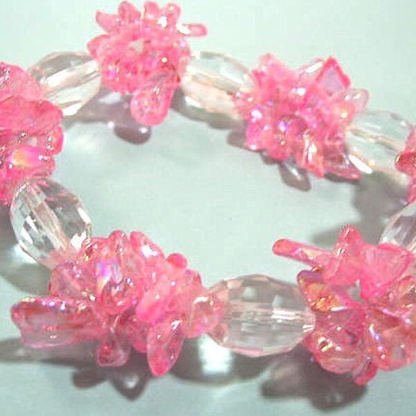 Pink Bead Bracelet, Fun Beach Jewelry, Faceted Crystal Beads, Bright Pink Chips, No Metals Nonmetal Stretch Bracelet, Easy Slip on Bracelet