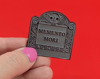 Memento Mori Grabstein Emaille Pin