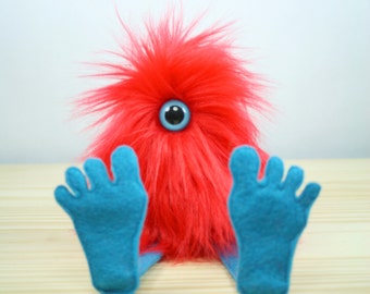 Nervous Nelly Plush Monster Toy- Red