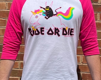 The Cat Screen Print Tshirt- pink shirt with black cat