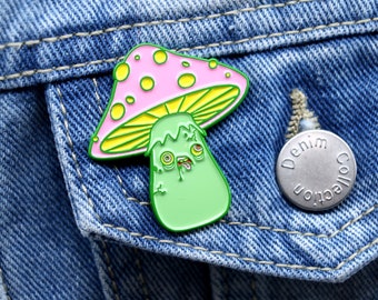 Zombie Pilz Emaille Pin