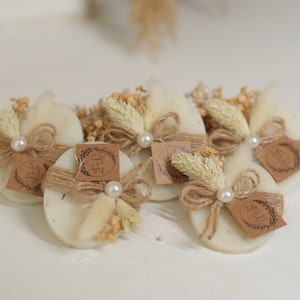 Custom Soap Favors, Wedding Soap Favors For Guests in Bulk, Personalized Soap Gifts, Bridal Shower Soap, Baptism favors, Baby shower Gifts