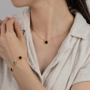 Schwarze Achat Klee Anhänger Halskette & Armband - 18K Vergoldete Silberkette 925, Glücks Vier-Blatt Design, Schutzschmuck, Geschenk für Sie