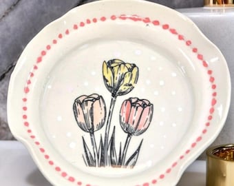 Plato de cerámica Tulip: Plato de cerámica para aperitivos, postres, tapas y pequeños bocadillos.