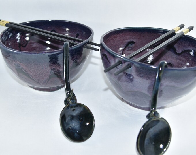 Extra Large Pho Bowl Noodle Bowl With Chopsticks and Spoon, Holds 42 Oz