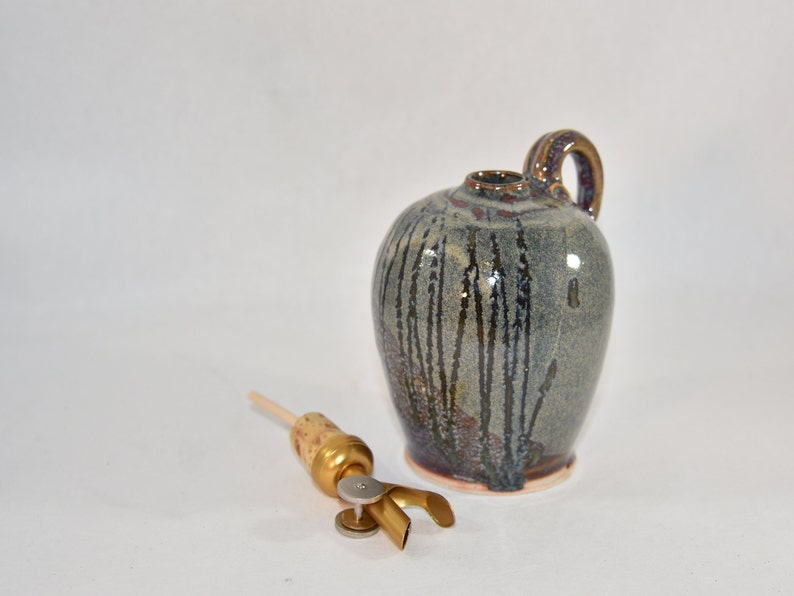 Olive oil cruet. Pouring bottle, ewer, or decanter or dispenser image 4