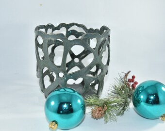 Mom Gift: Ceramic Lacy Heart Vase in Green - Candleholder - Plant Holder for Mother's Day