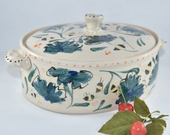 Ceramic Lidded Baking Dish with Bees and Flowers, Casserole Baking Pot, Ceramics and Pottery, 9th Anniversary Gift