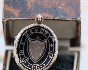 In Memory Of" Antique Gold Back & Front Locket Pendant, Victorian, 9ct