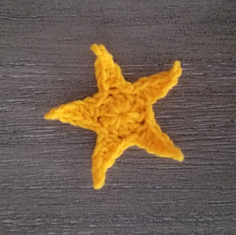 Crochet Pattern Star Applique, PDF Download, Crochet Embellishment Pattern image 4