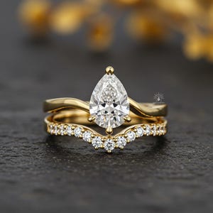 2.5 CT Pear Cut Moissanite Bridal Ring Set, 14K Yellow Gold Solitaire Bypass Engagement Ring, Curved Delicate Wedding Band, Gift For Her