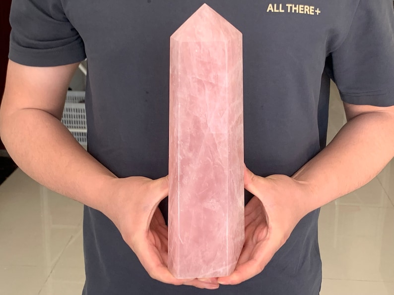 Natural Pink Rose quartz Crystal 1700-2000g Obelisk Crystal Tower Wand Point Reiki Healing Random 1pc