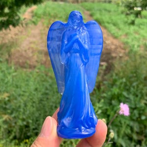 3.9&#39;&#39;+ Blue Opalite quartz,quartz crystal,hand carved,Crystal Angel,Angel skull,Home Decoration Crystal Gifts 1pc