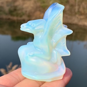 2.9&#39;&#39;+ Opalite quartz,quartz crystal,hand carved,Crystal Fly Dragon,Fly Dragon skull,Home Decoration Crystal Gifts 1pc