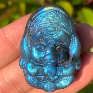 Hand Carved Labradorite Crystal Ganesha: Home Decor Gift