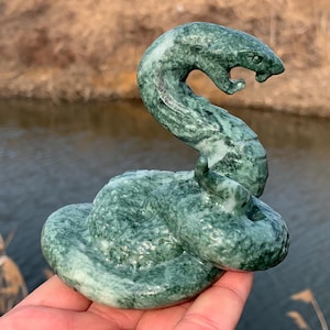 4.6&#39;&#39;+ Natural Green Jade quartz,quartz crystal,hand carved,Crystal Snake,Snake skull,Home Decoration Crystal Gifts 1pc