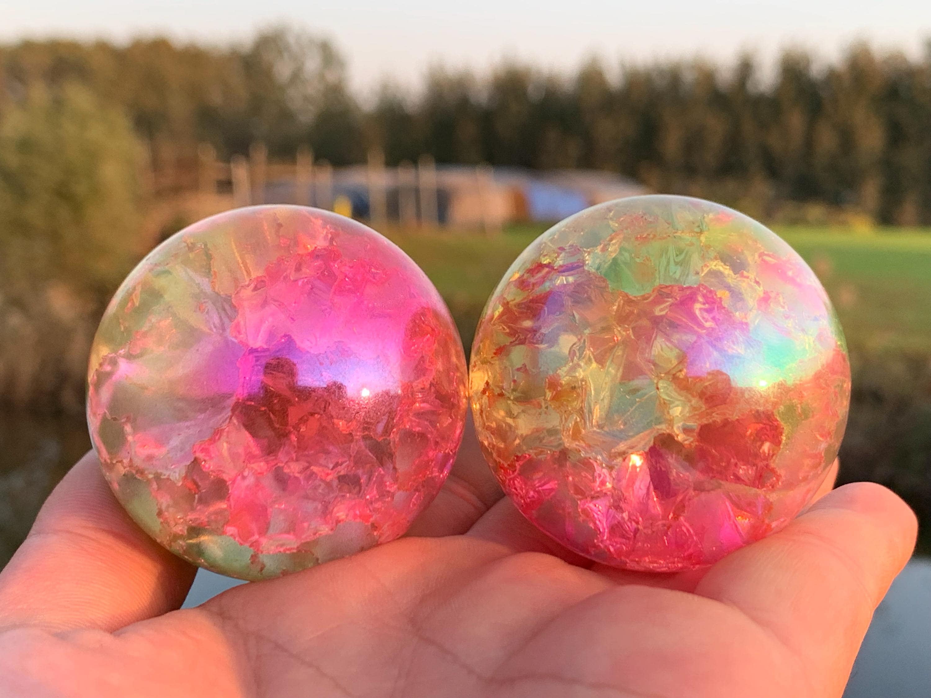 1.9 ''+ Titanium Rainbow Magical Aura Crackle Sphere, Kristallglaskugel, Quarzkristall, Kristallkugel, Kristallkugel, Dekoration Geschenke 1Stk