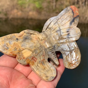 4.5&#39;&#39;+Natural Crazy agate quartz,quartz crystal,hand carved,Crystal Butterfly,Butterfly skull Specimen,Home Decoration Crystal Gifts 1pc