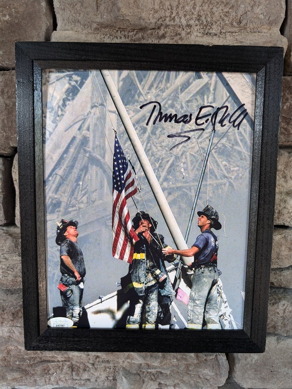 Autographed Thomas E. Franklin 9/11 Photographer Raising the Flag