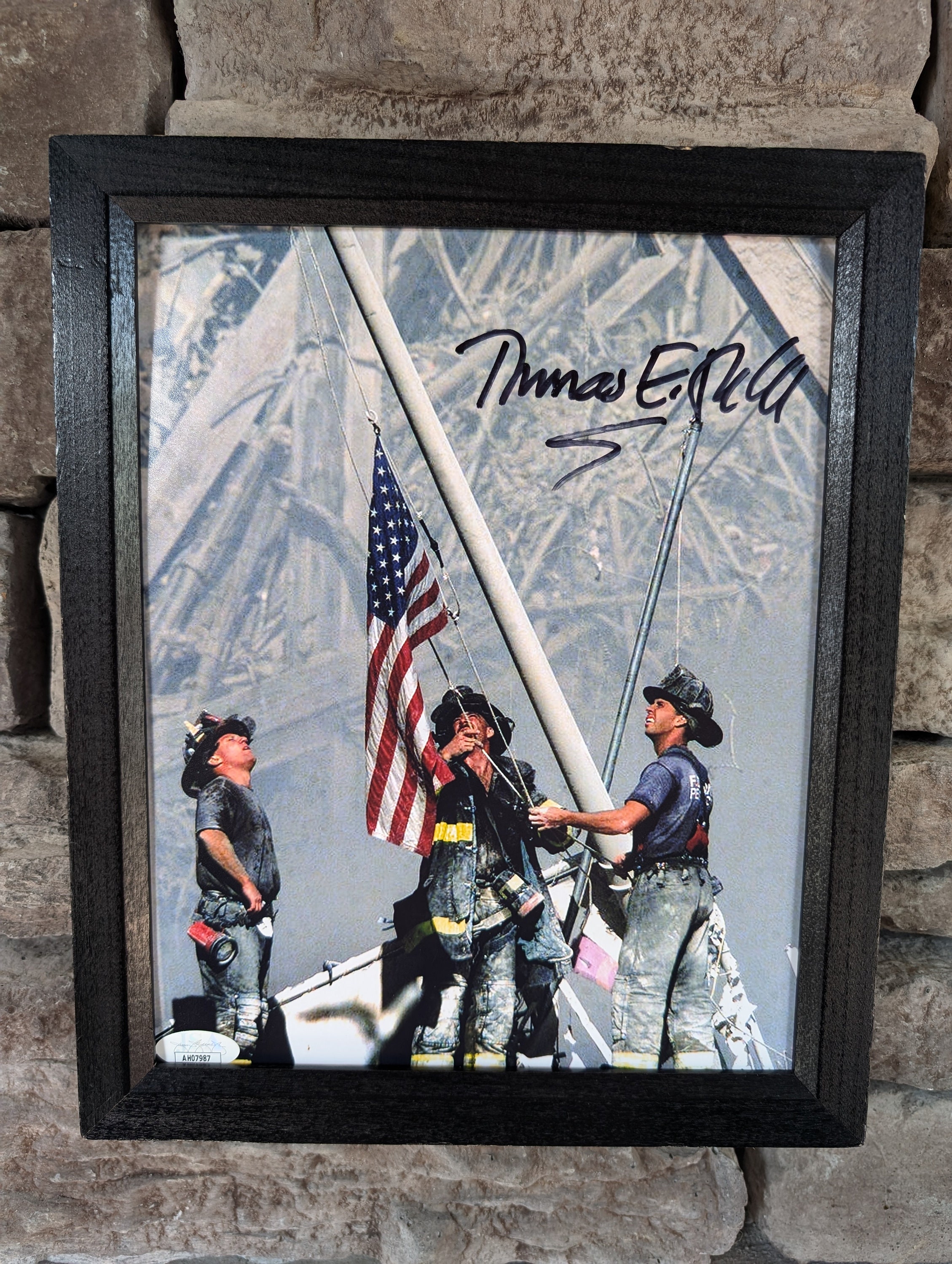 Autographed Thomas E. Franklin 9/11 Photographer Raising the Flag