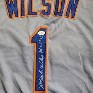 Autographed Mookie Wilson 1986 World series Champion N.Y. Mets Jersey with certificate of authenticity from JSA