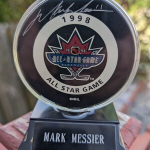 Autographed Mark Messier 1998 Allstar game Puck with certificate of authenticity from JSA