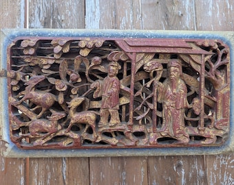 Panel arquitectónico antiguo chino del siglo XIX, tallado a mano en madera dorada con inmortales.