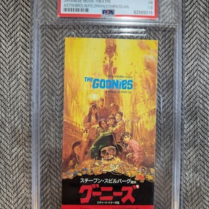 1985 The Goonies Japanisches Kino Ticket Stub authentifiziert benotet mit 1.5 fair und von PSA gekapselt