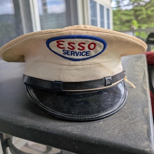 Vintage 1950s ESSO Oil Gas Station Attendants hat .
