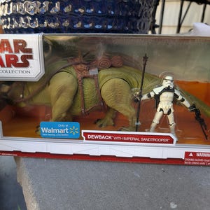 Star Wars The Black Series Dewback and Sandtrooper Action figure set In original box. Hasbro Toys