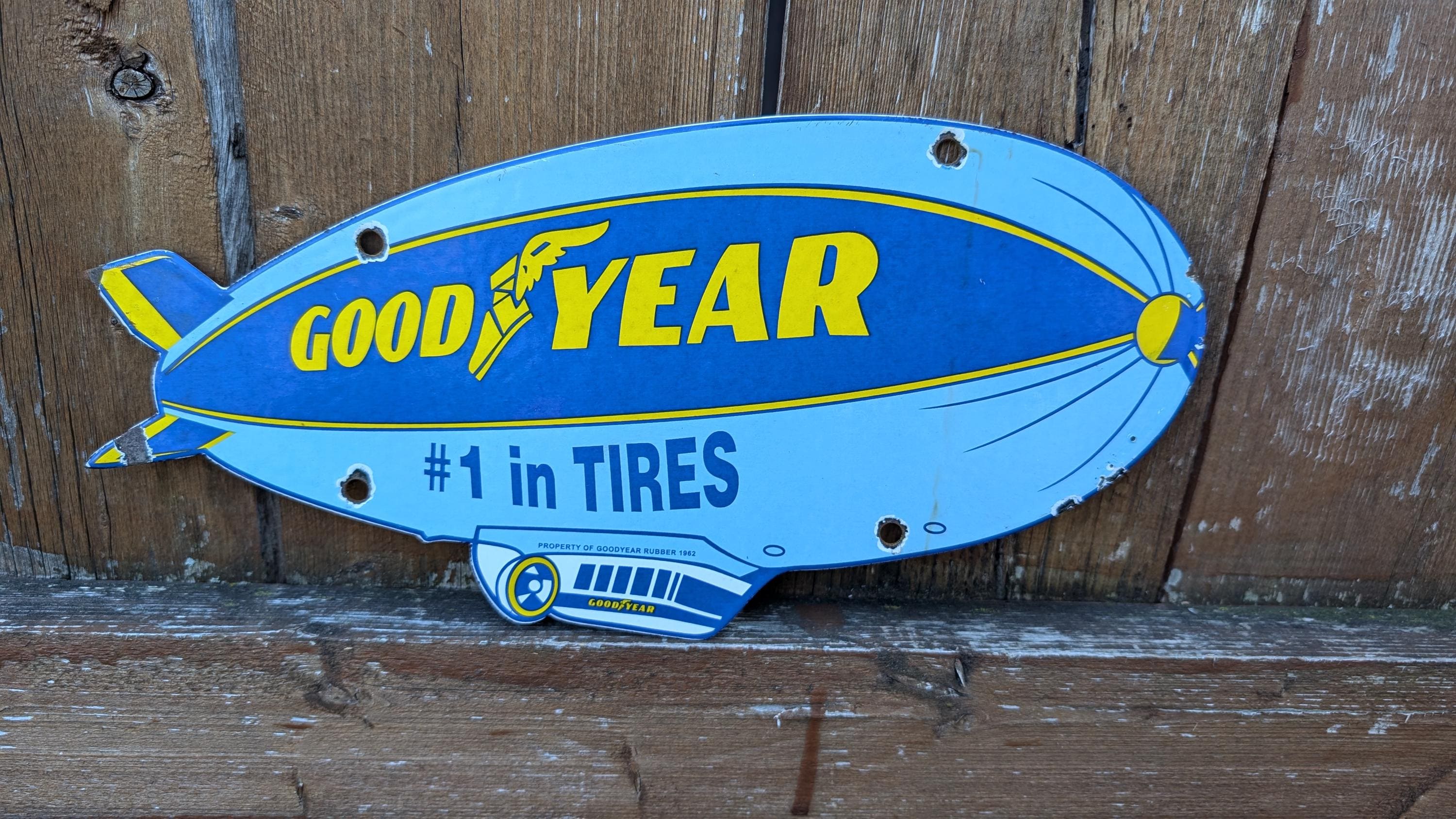 グッドイヤー飛行船 - Etsy 日本