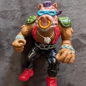 Teenage Mutant Ninja Turtles actionfigur från 1980-talet, BeBop