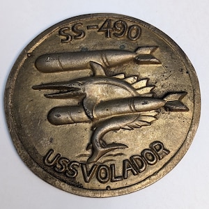 USS Volador SS-490 submarine brass plaque . Served in the Korean war and Vietnam war.