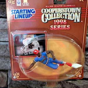 Figurka drużyny St. Louis Cardinals z kolekcji Cooperstown z 1998 r., w oryginalnym pudełku.