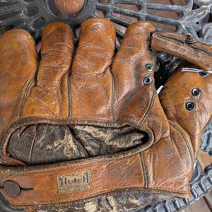Hutch Baseball Glove - Etsy