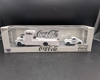 M2 Machines Coca-cola 1957 Dodge COE Tractor Trailer and 1941