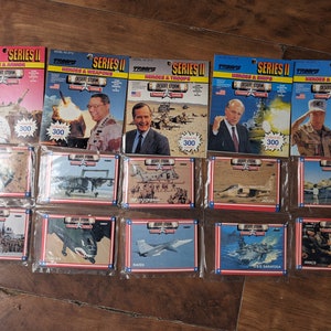 Pięć nieotwartych pakietów kart kolekcjonerskich z serii 2 Troops Operation Desert Storm z 1991 r.,