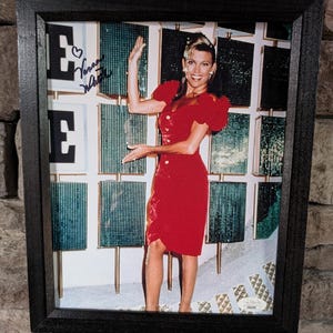 Fotografía enmarcada de 8 x 10 pulgadas de la Rueda de la Fortuna autografiada por Vanna White con certificado de autenticidad de JSA