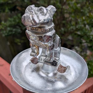Mack Bulldog Ashtray - Etsy