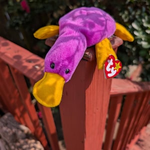 Vintage 1993 Ty beanie Babies Platti The Platypus Sitzsack Plüsch 8 inch With Original Tags