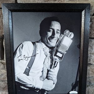 Autographed Tony Bennett 8x10 inch framed photo with certificate of authenticity from JSA