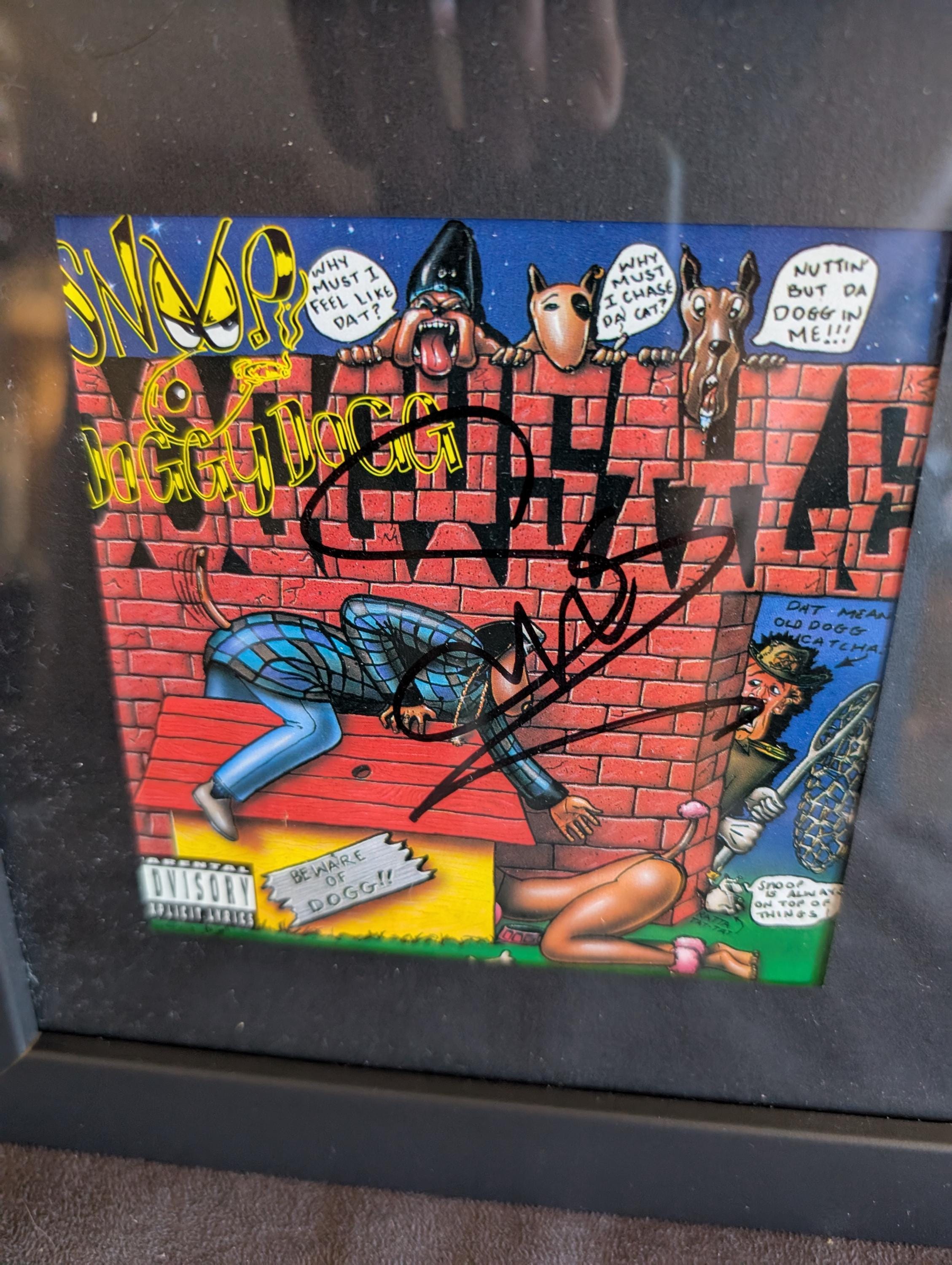 Autographed Snoop Dogg Doggy Style CD Album Cover and CD Framed