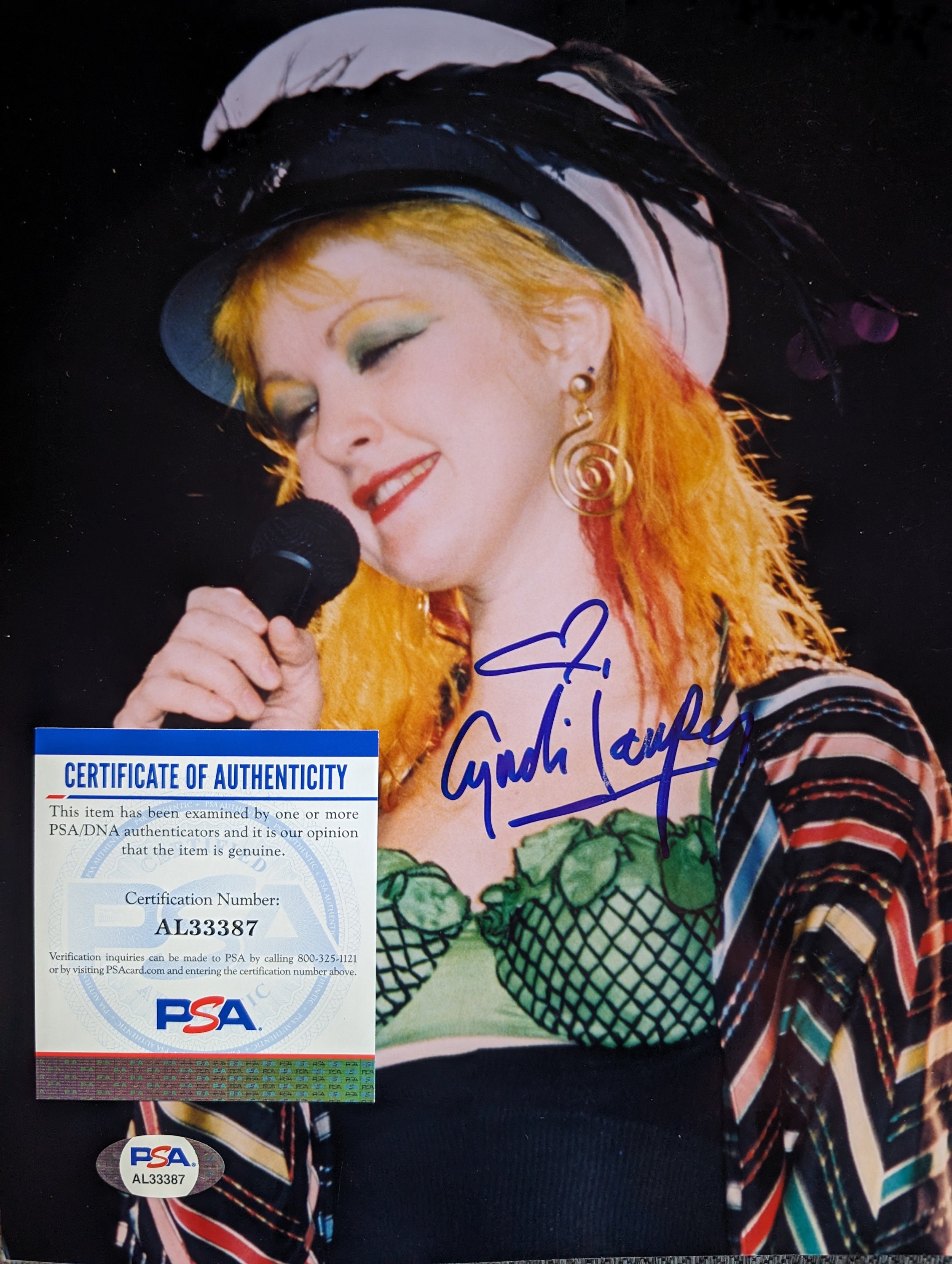 シンディ・ローパー Cyndi Lauper 直筆サインPSA/DNA 鑑定済 il_fullxfull.5987022555_l92f.jpg