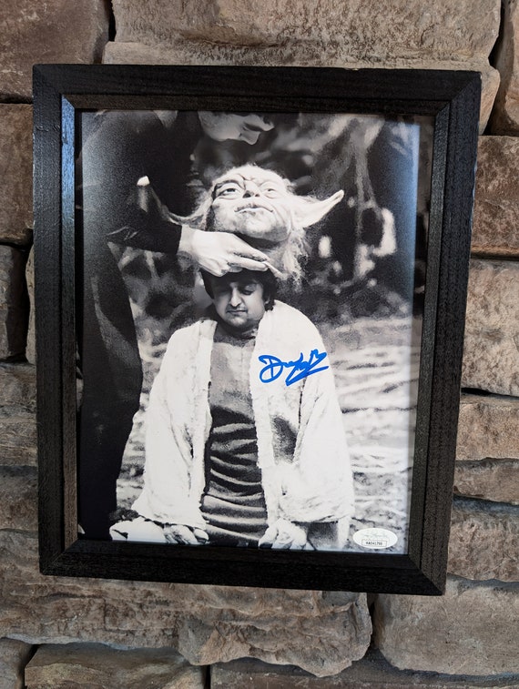 スターウォーズ　ヨーダ　サイン入り スターウォーズ ヨーダ サイン入り