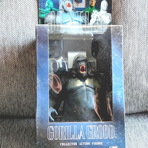 DC Direct DC Multiverse Gorilla Grodd Justice League 7-calowa figurka w oryginalnym pudełku, nigdy nieotwierana. Zaprojektowana przez Alexa Rossa
